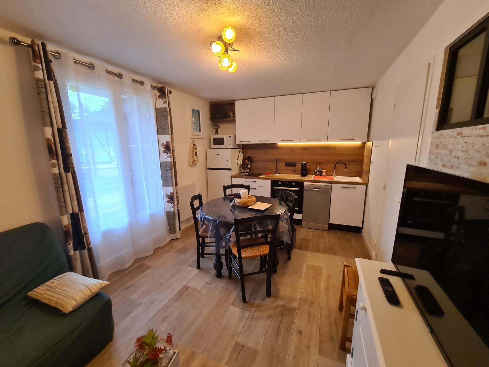 Escapade Montagne En Famille, Appartement Cosy Avec Piscine Couverte Bielle Екстер'єр фото